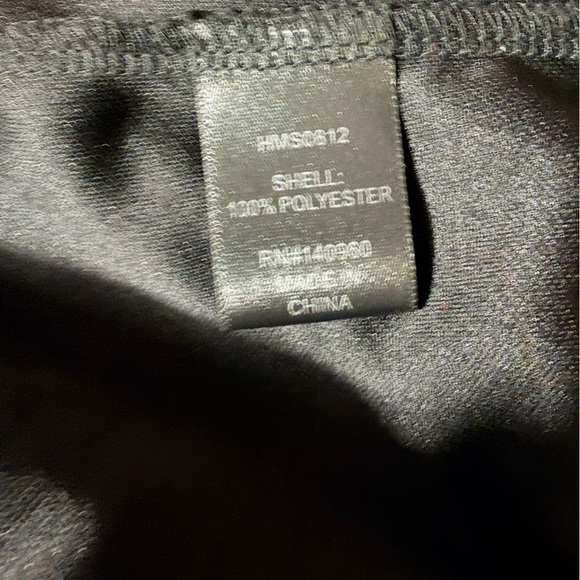 Elegant Black Lace Skirt haute monde. - Picture 6 of 7